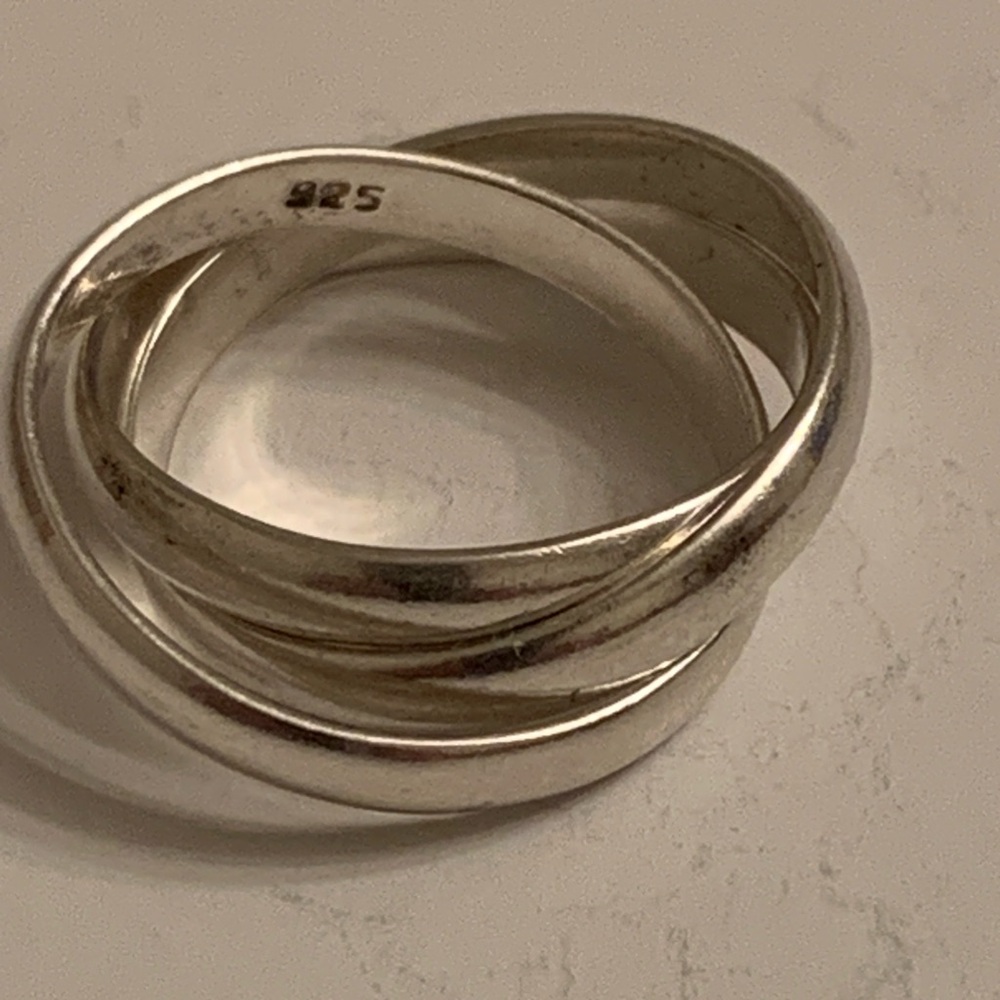 Stering Silver Triple Row Rolling Interlocking Ri… - image 5